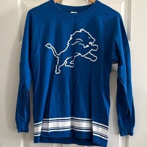 Excellent condition VS Pink NFL Detroit Lions Long Sleeve shirt for sale!